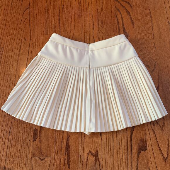BNWT Commense Pleated Mini Skirt Gold Buttons | Ivory/Off White | Small - Picture 8 of 11
